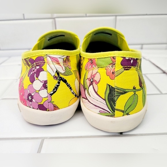 Seavees Trina Turk Baja Slip On Canvas Shoe Fashion Sneaker Yellow Tropical Flor - Picture 5 of 11